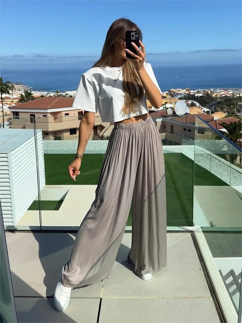 Satine Hose ( Flare Fit )